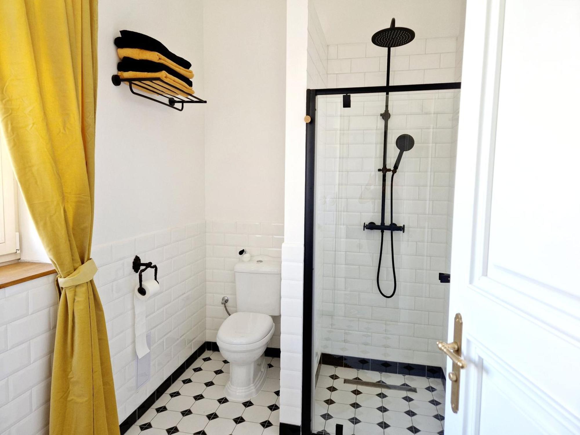 Villa Follemira Cz - Kitchen - Garden - Bike Storage Pencin 외부 사진